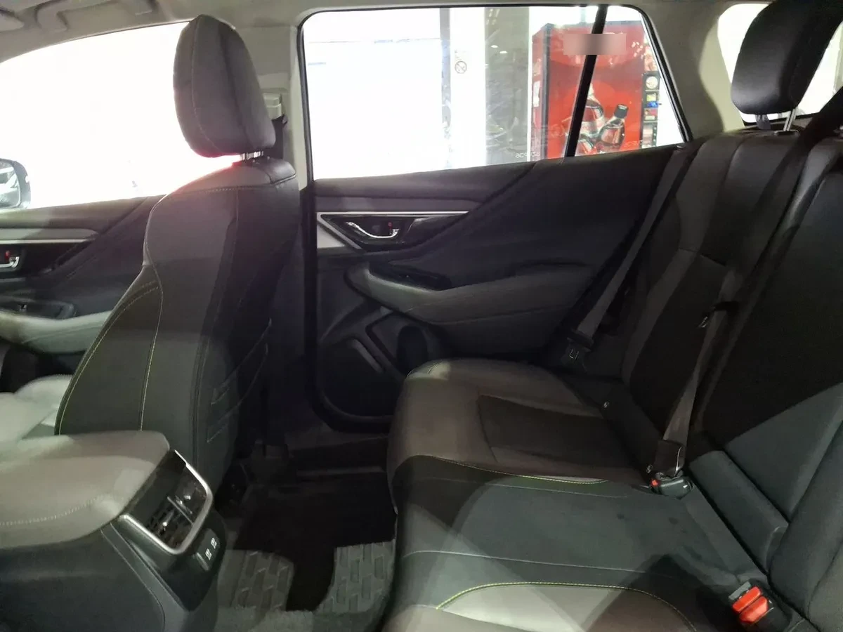 Subaru Outback 2.5i Field Edition Awd Cvt At 5p año 2023
