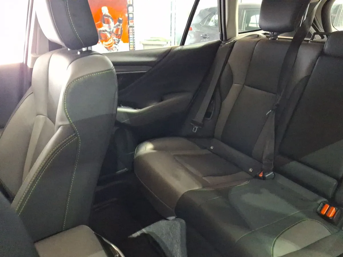Subaru Outback 2.5i Field Edition Awd Cvt At 5p año 2023