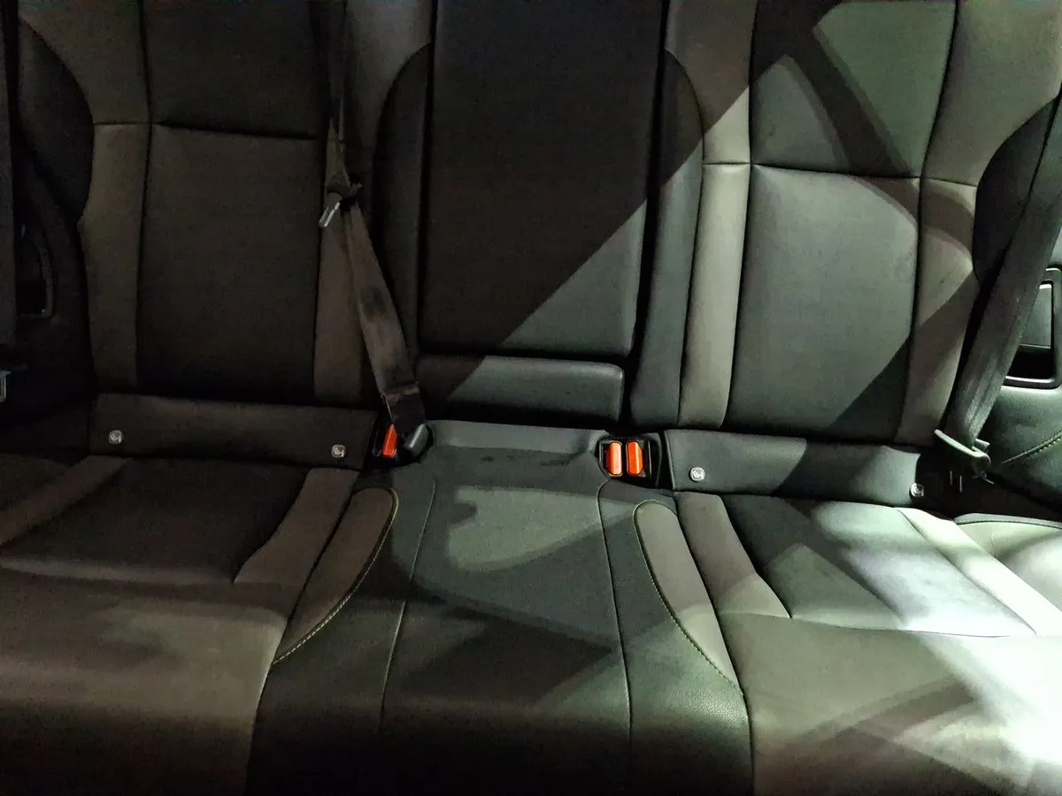 Subaru Outback 2.5i Field Edition Awd Cvt At 5p año 2023