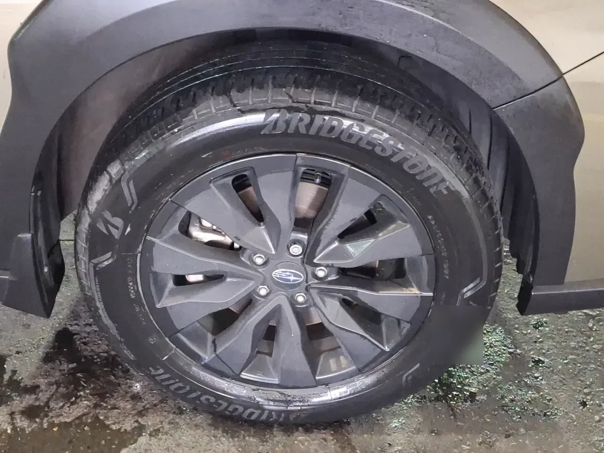 Subaru Outback 2.5i Field Edition Awd Cvt At 5p año 2023