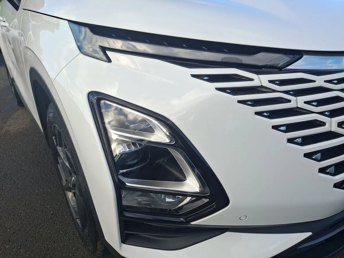 Omoda C5 1.6t Prestige 4x2 Dct At 5p año 2026