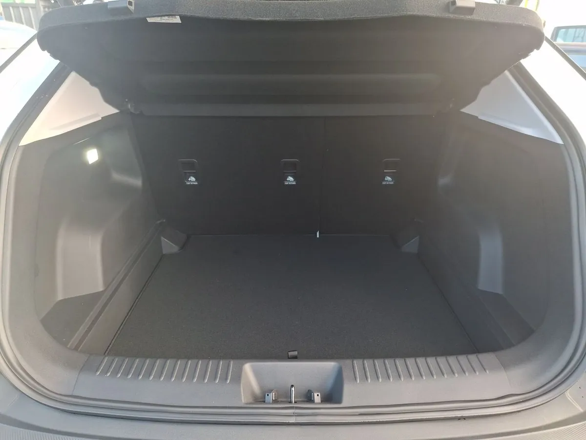 Omoda C5 1.6t Prestige 4x2 Dct At 5p año 2026