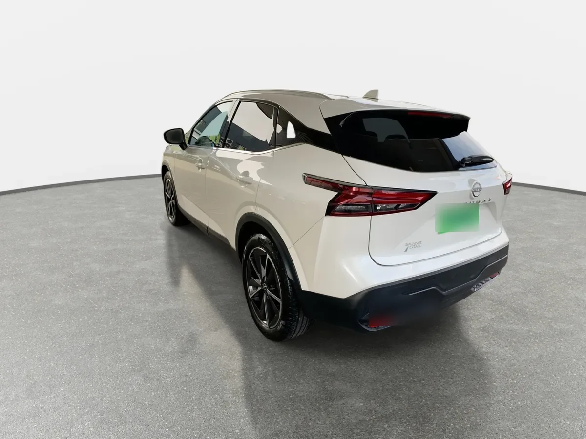 Nissan Qashqai 1.3t Advance 2wd Cvt At 5p año 2025