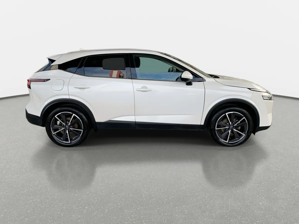 Nissan Qashqai 1.3t Advance 2wd Cvt At 5p año 2025