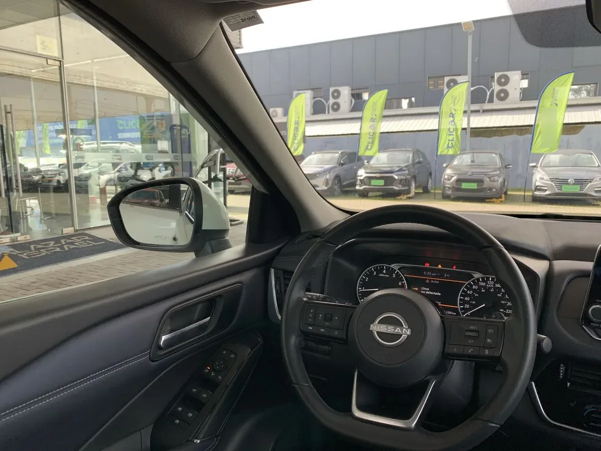Nissan Qashqai 1.3t Advance 2wd Cvt At 5p año 2025