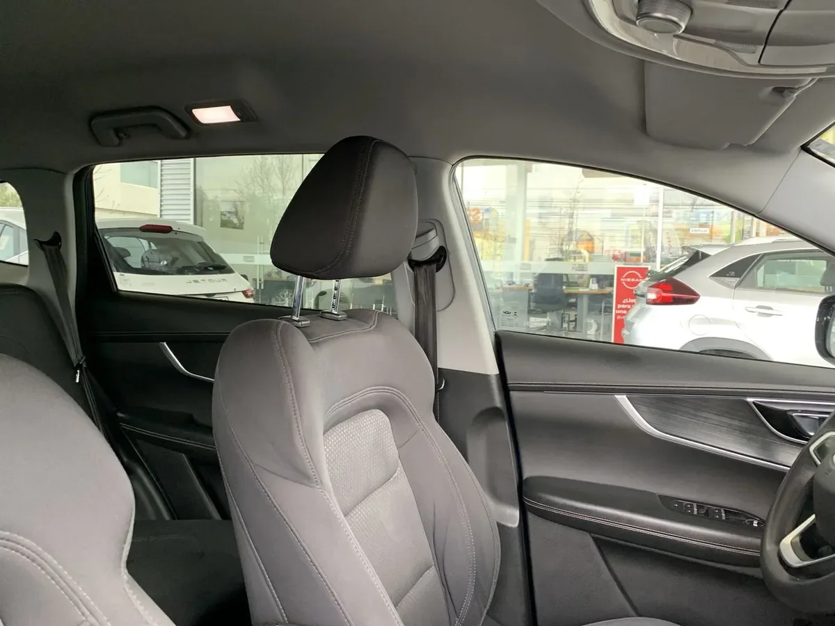 Chery Tiggo 8 1.5t Gl Mt6 5p año 2021