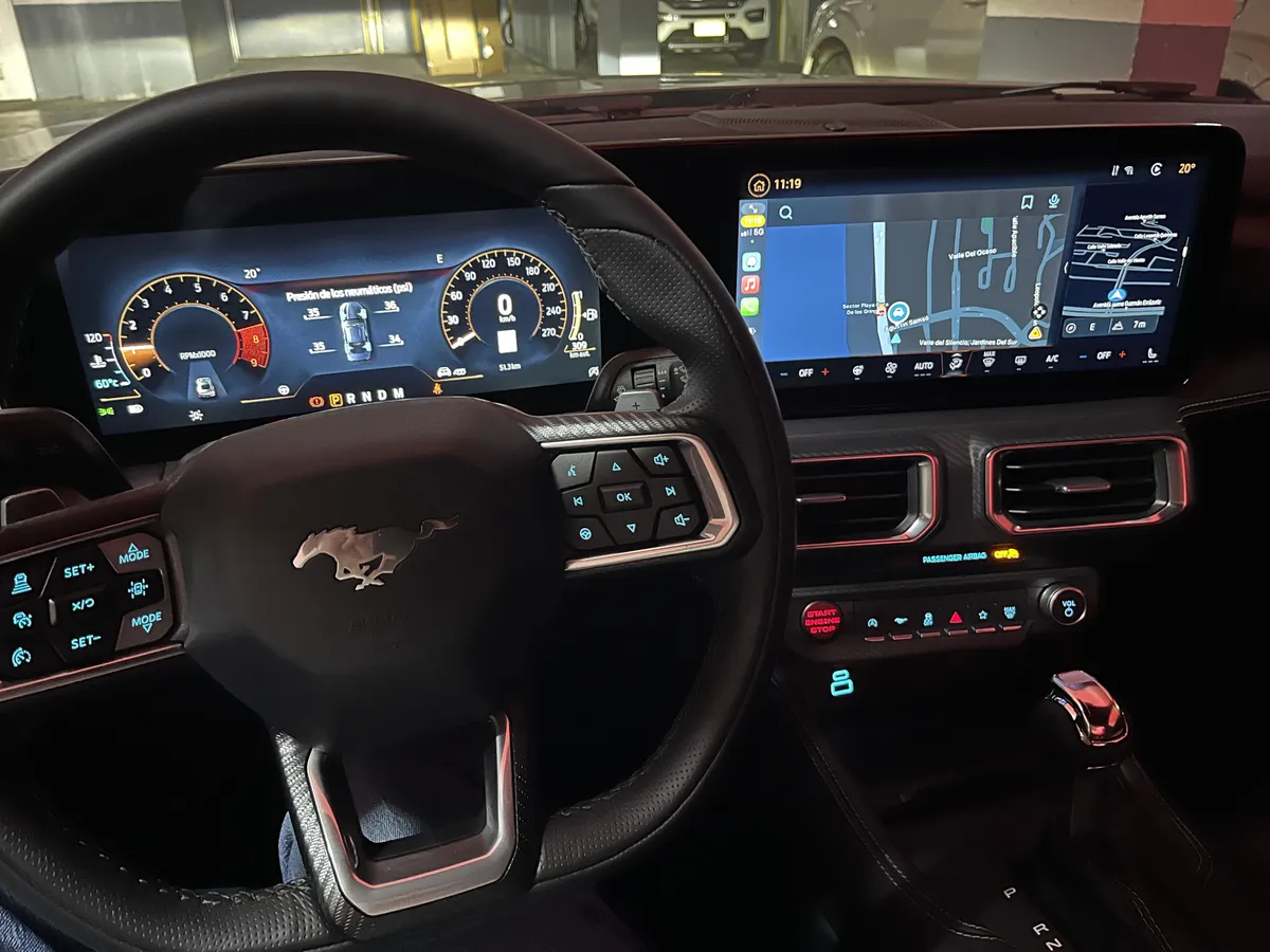 FORD MUSTANG 5.0 Gt Premium At año 2024