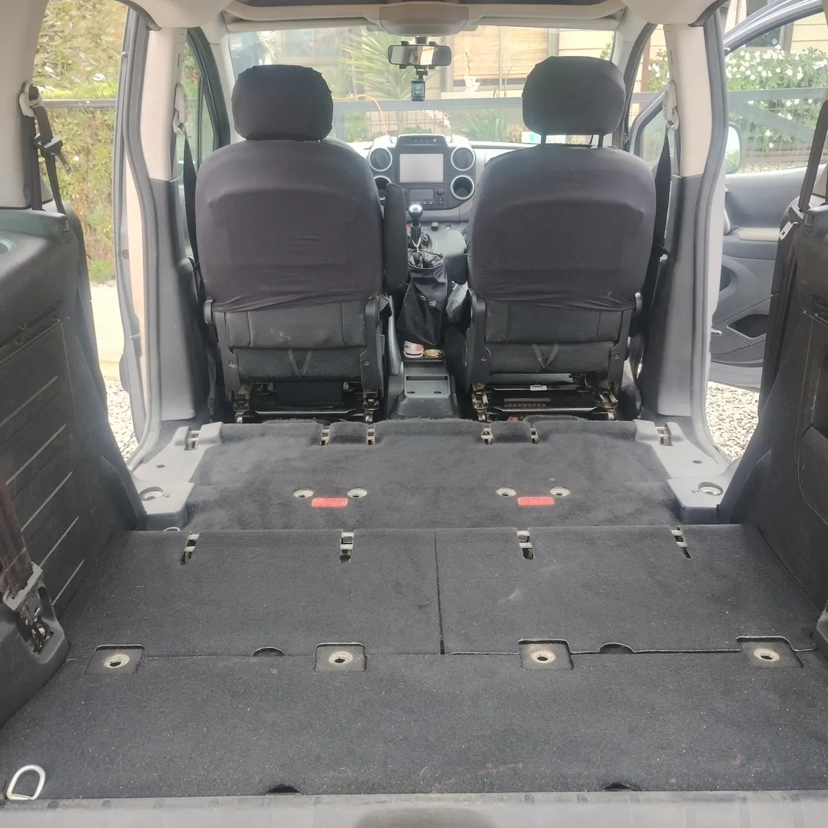 PEUGEOT TEPEE 1.6 Mi-Vie Allure Hdi 92hp 7p Mt Diesel año 2017