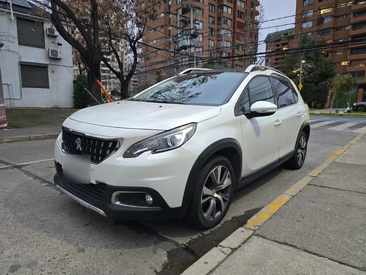 PEUGEOT 2008 1.5 Gt-Line Bluehdi 130 At Diesel año 2020