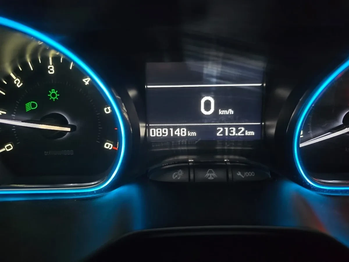 PEUGEOT 2008 1.5 Gt-Line Bluehdi 130 At Diesel año 2020