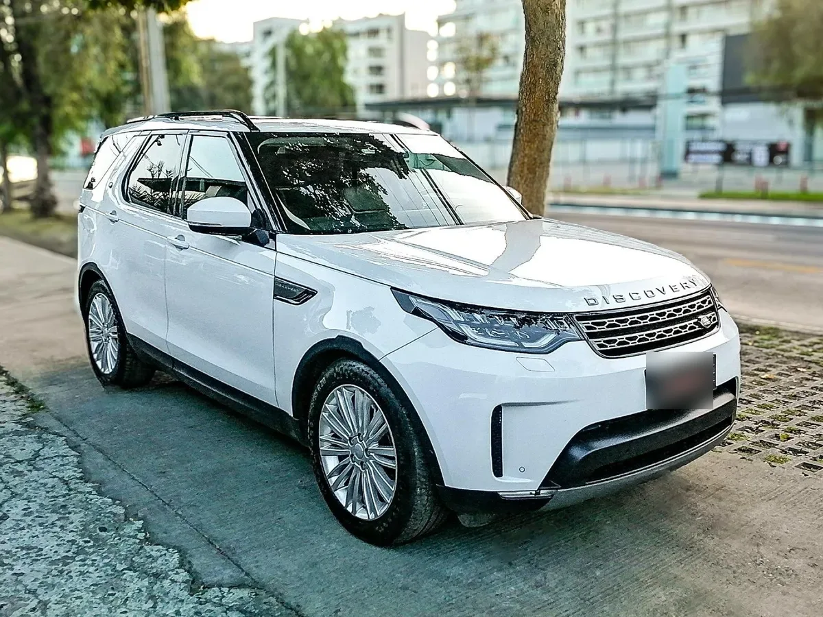 LAND ROVER DISCOVERY 3.0 V6 D Se At 4x4 Diesel año 2020