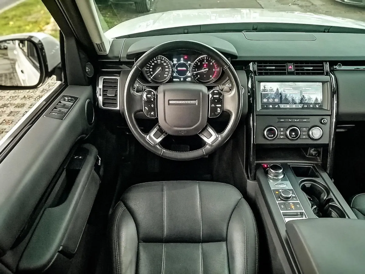 LAND ROVER DISCOVERY 3.0 V6 D Se At 4x4 Diesel año 2020
