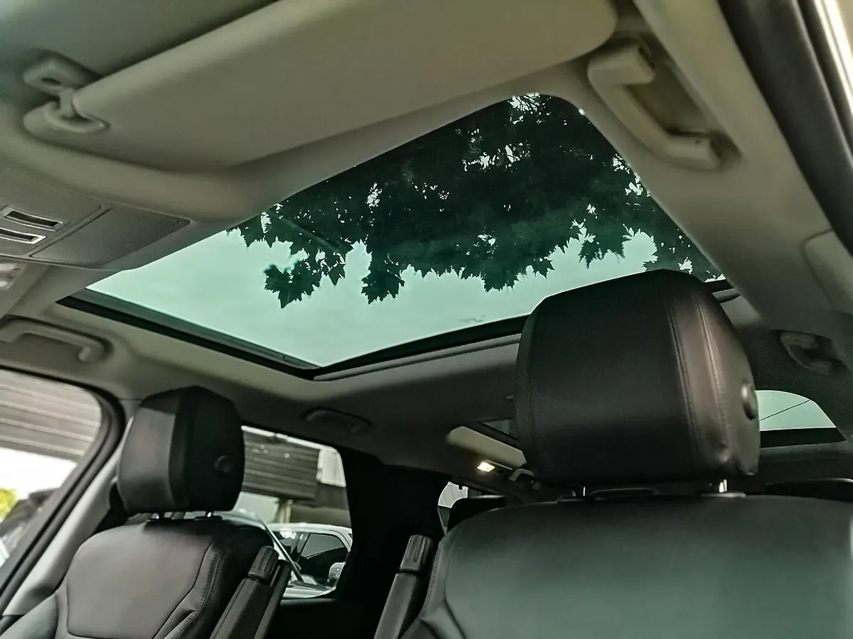 LAND ROVER DISCOVERY 3.0 V6 D Se At 4x4 Diesel año 2020