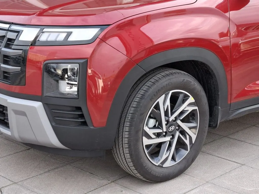 Hyundai Creta 1.5 Plus Su2i 4x2 Mt 5p año 2026