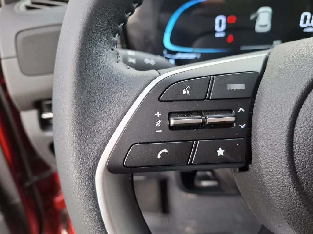 Hyundai Creta 1.5 Plus Su2i 4x2 Mt 5p año 2026