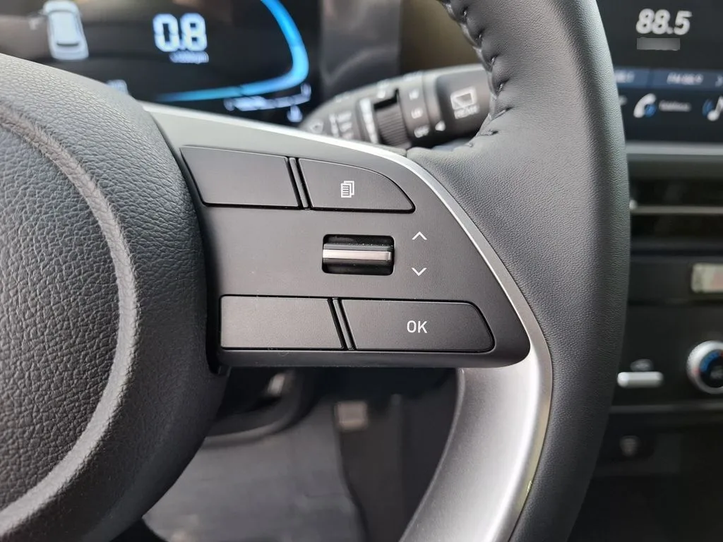 Hyundai Creta 1.5 Plus Su2i 4x2 Mt 5p año 2026