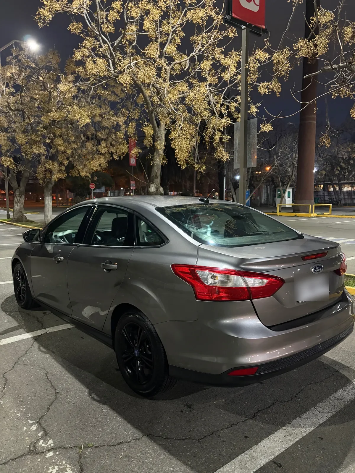 Ford Focus 2.0 5p Mt año 2012