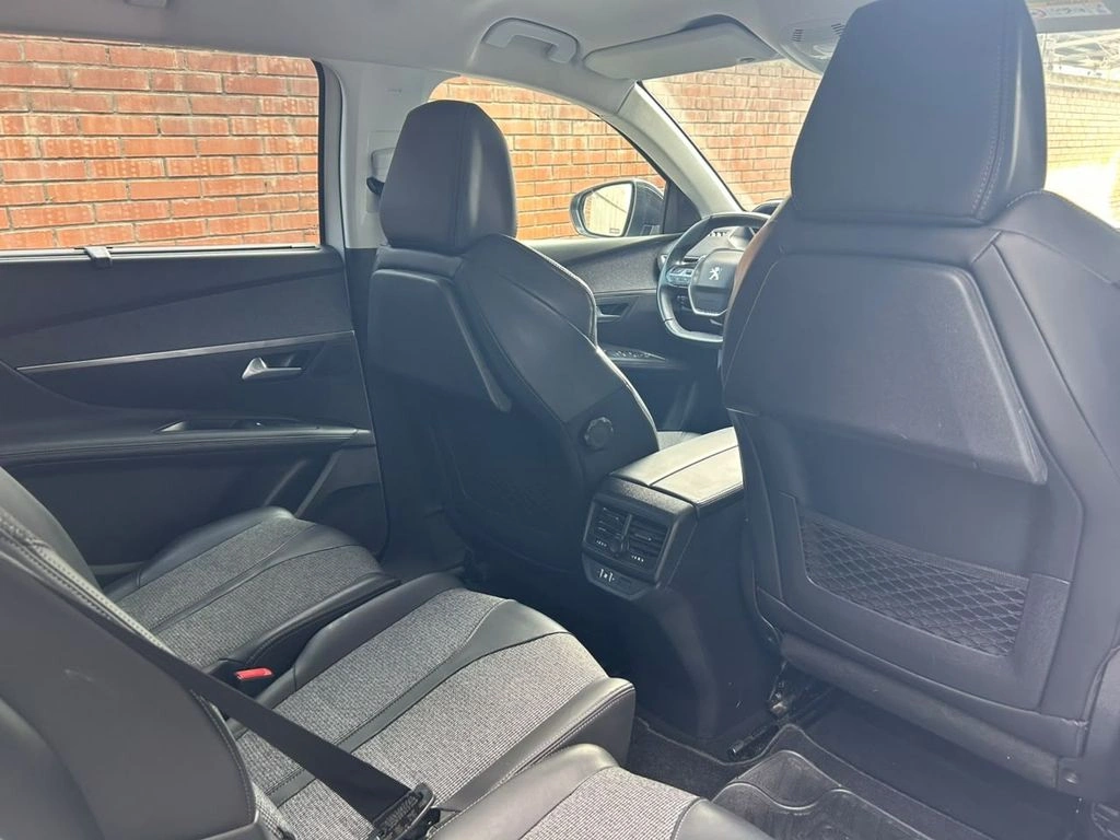 Peugeot 5008 1.6 Allure 4x2 Thp 165 Eat6 5p año 2020