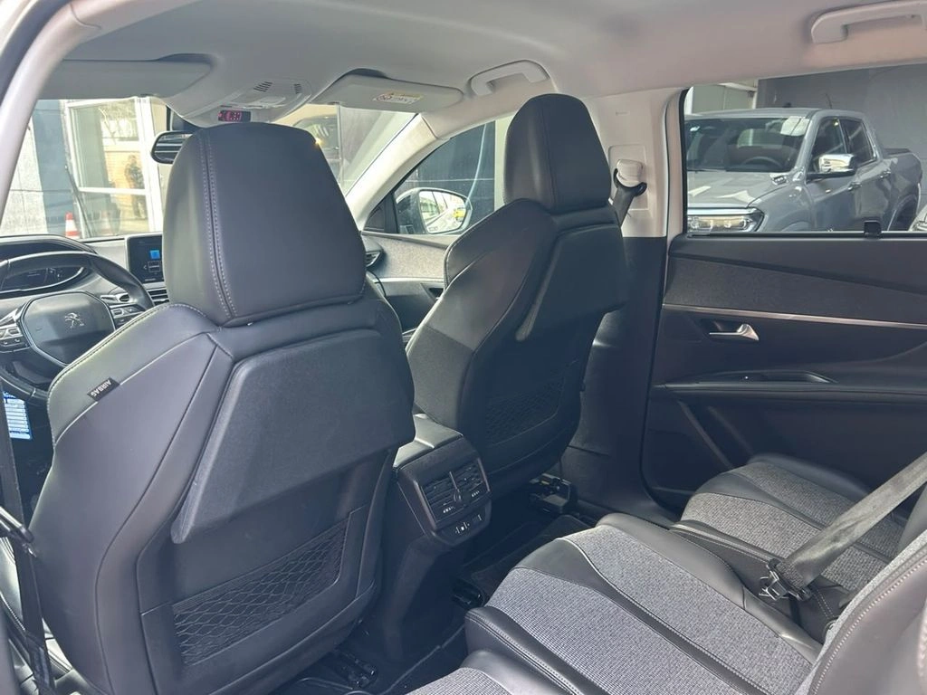 Peugeot 5008 1.6 Allure 4x2 Thp 165 Eat6 5p año 2020