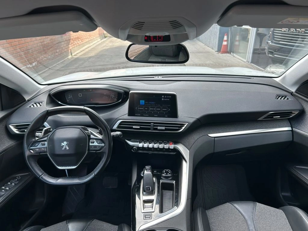Peugeot 5008 1.6 Allure 4x2 Thp 165 Eat6 5p año 2020