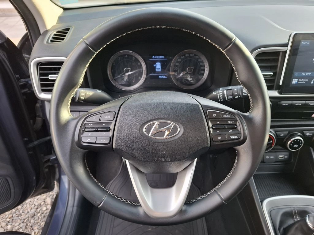 Hyundai Venue 1.6 Qx Value 4x2 Mt 5p año 2022