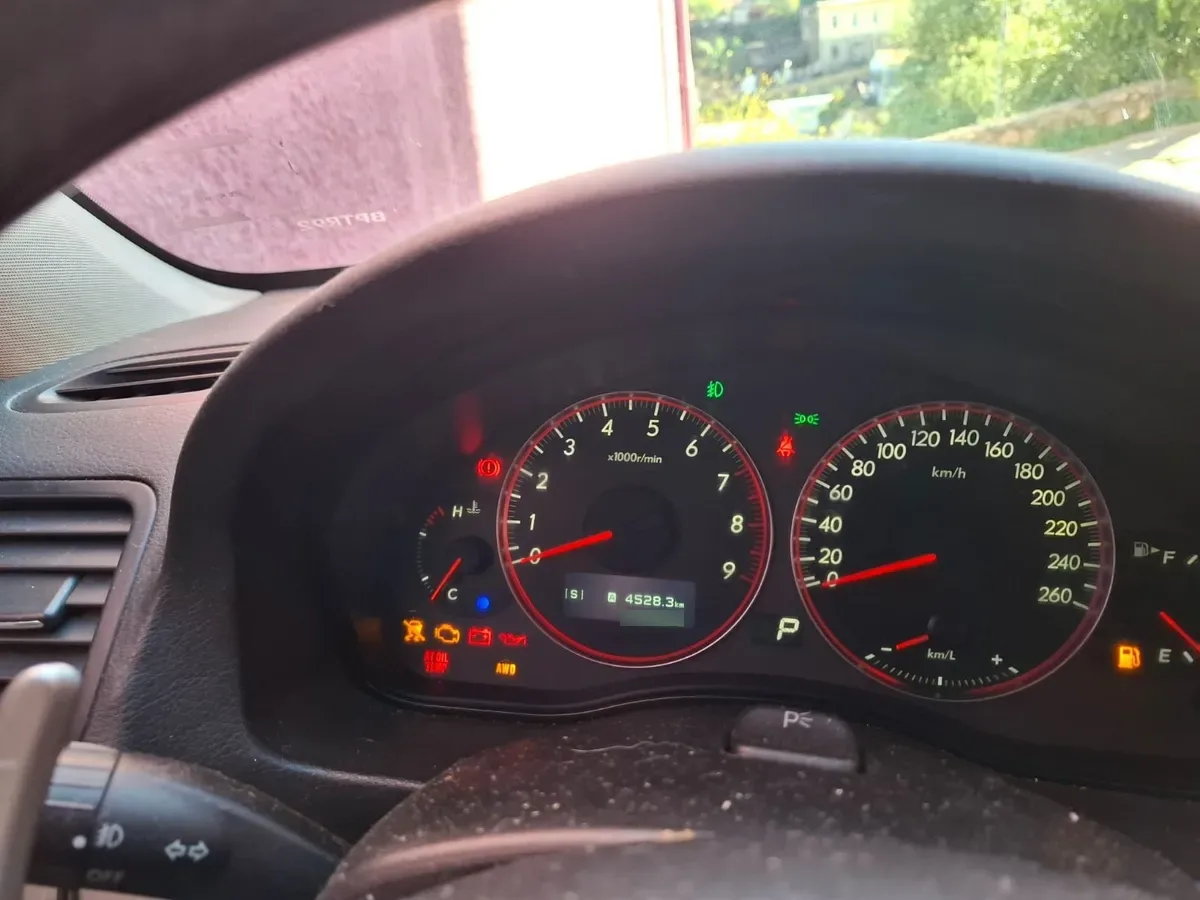SUBARU OUTBACK Otra año 2008