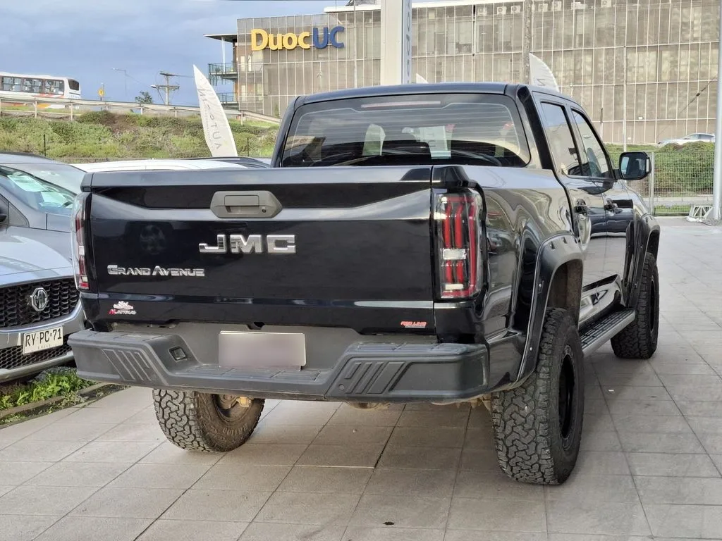 JMC Grand Avenue 2.3t Diesel 4x4 Dob. Cab. At 4p año 2024