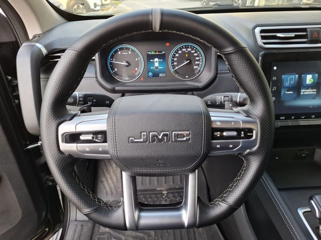 JMC Grand Avenue 2.3t Diesel 4x4 Dob. Cab. At 4p año 2024