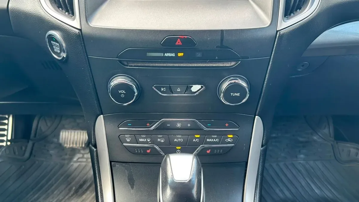 Ford Edge Titanium Awd 3.5 Aut año 2019