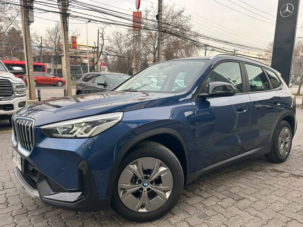 BMW Ix1 0.0 Xdrive40 Suite At 4x4 Electrico año 2023