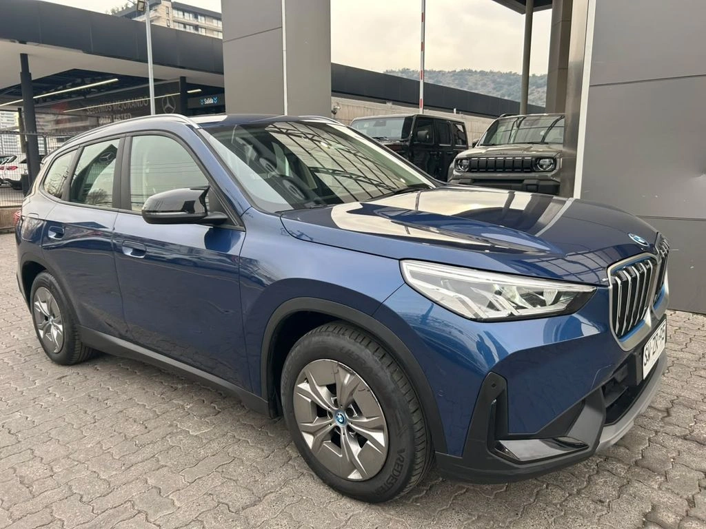 BMW Ix1 0.0 Xdrive40 Suite At 4x4 Electrico año 2023