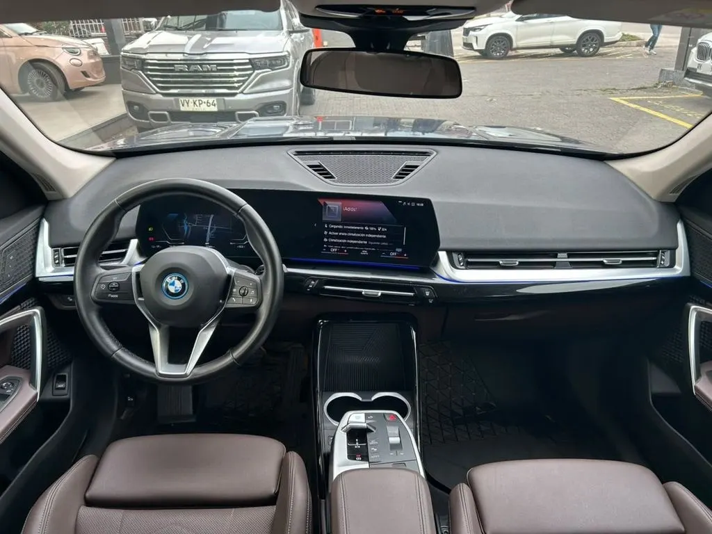 BMW Ix1 0.0 Xdrive40 Suite At 4x4 Electrico año 2023