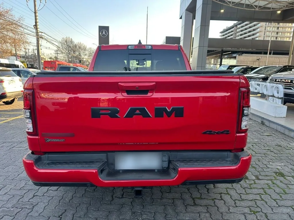 Ram 1500 Big Horn Crew Cab 4x4 3.6 Aut año 2022