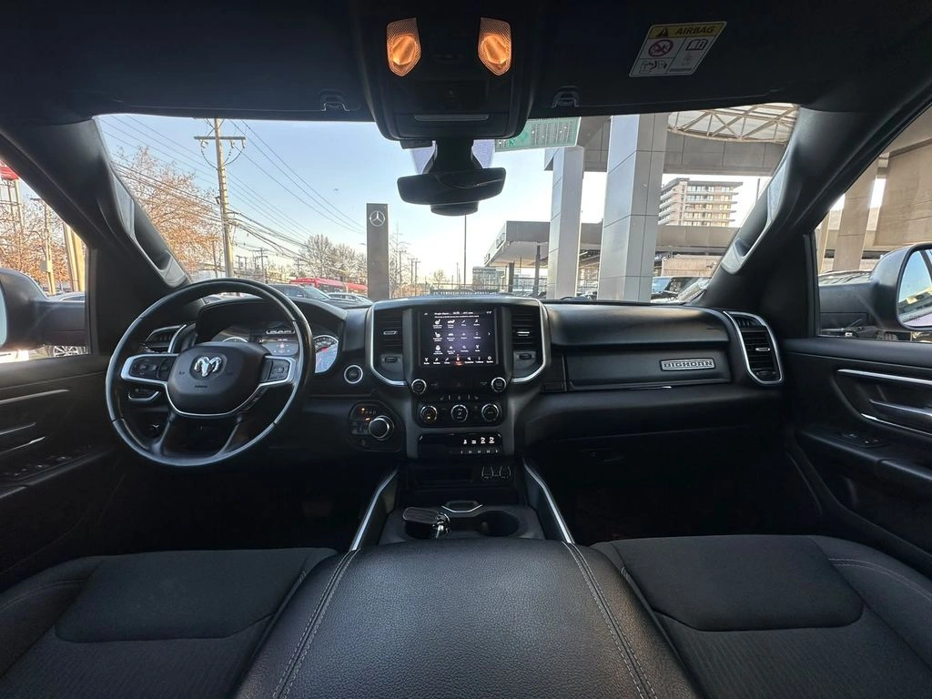 Ram 1500 Big Horn Crew Cab 4x4 3.6 Aut año 2022