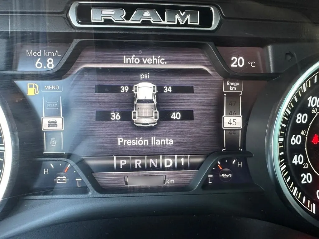 Ram 1500 Big Horn Crew Cab 4x4 3.6 Aut año 2022