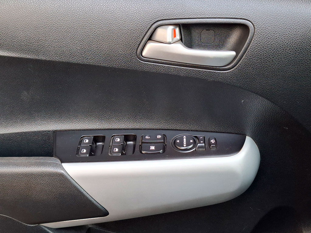Kia Morning 1.2 año 2023