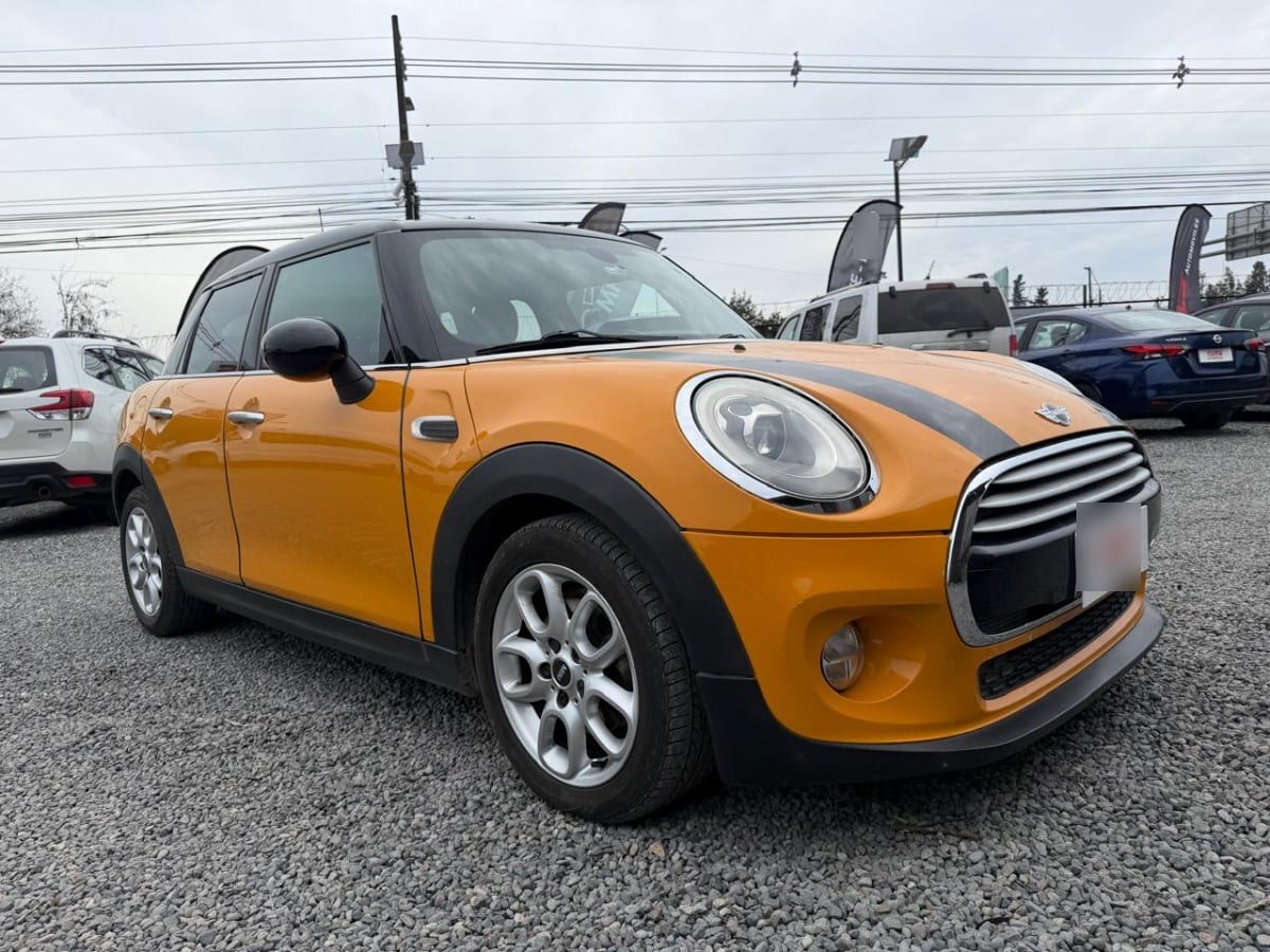 Mini Cooper F55 Cooper 1.5 6mt año 2015