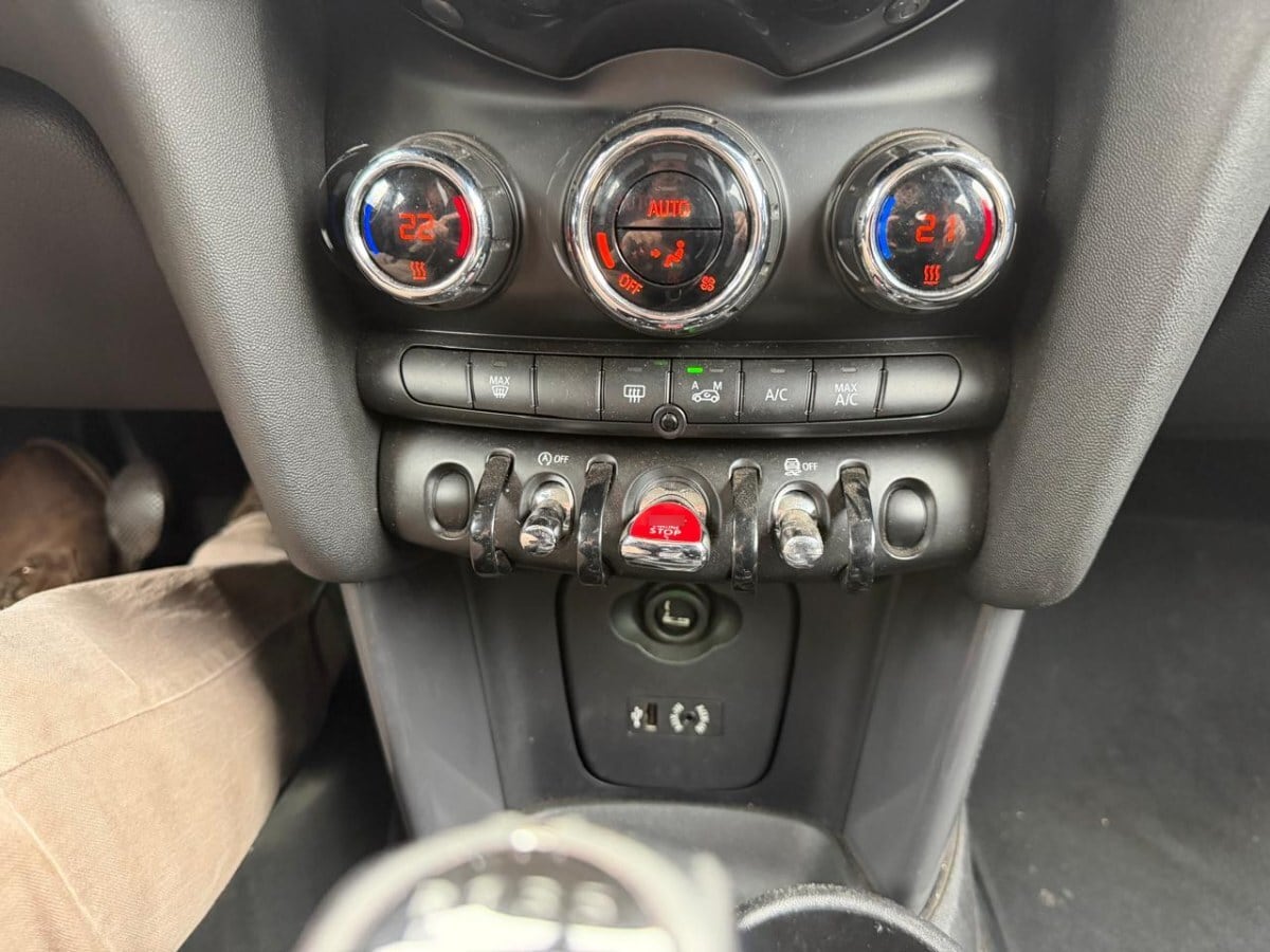 Mini Cooper F55 Cooper 1.5 6mt año 2015