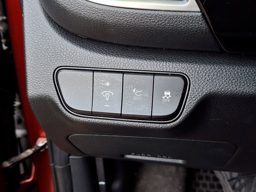 Kia Seltos Mpi 6mt 1.6 año 2022