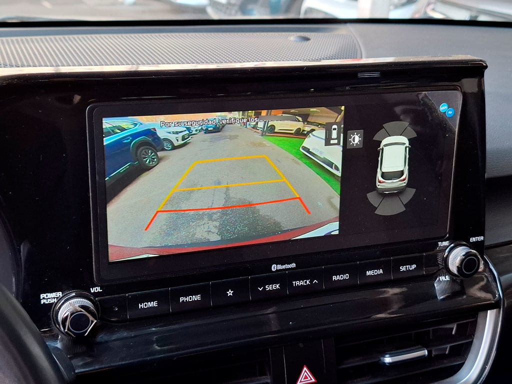 Kia Seltos Mpi 6mt 1.6 año 2022