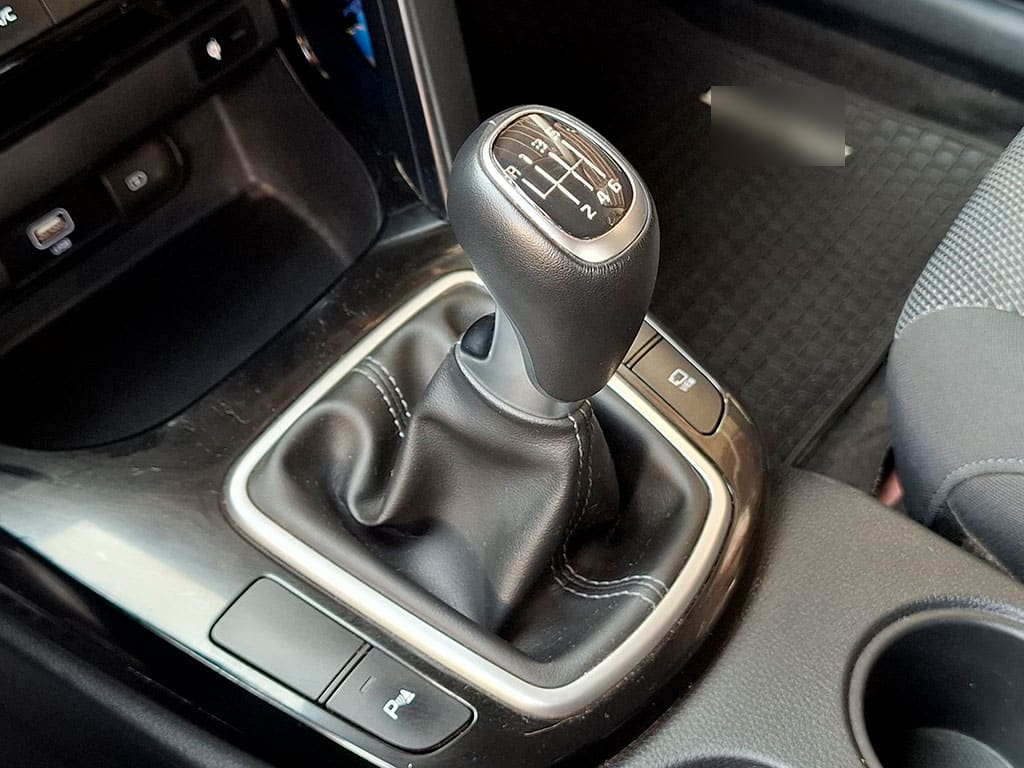 Kia Seltos Mpi 6mt 1.6 año 2022