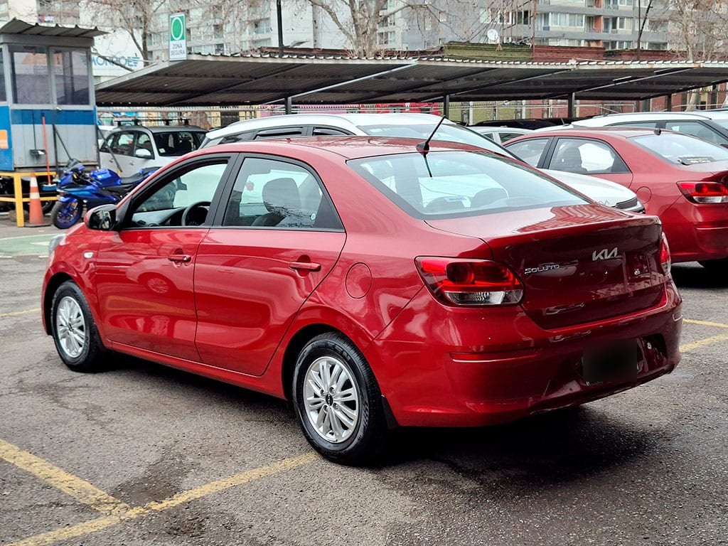 Kia Soluto 1.4 Lx año 2024