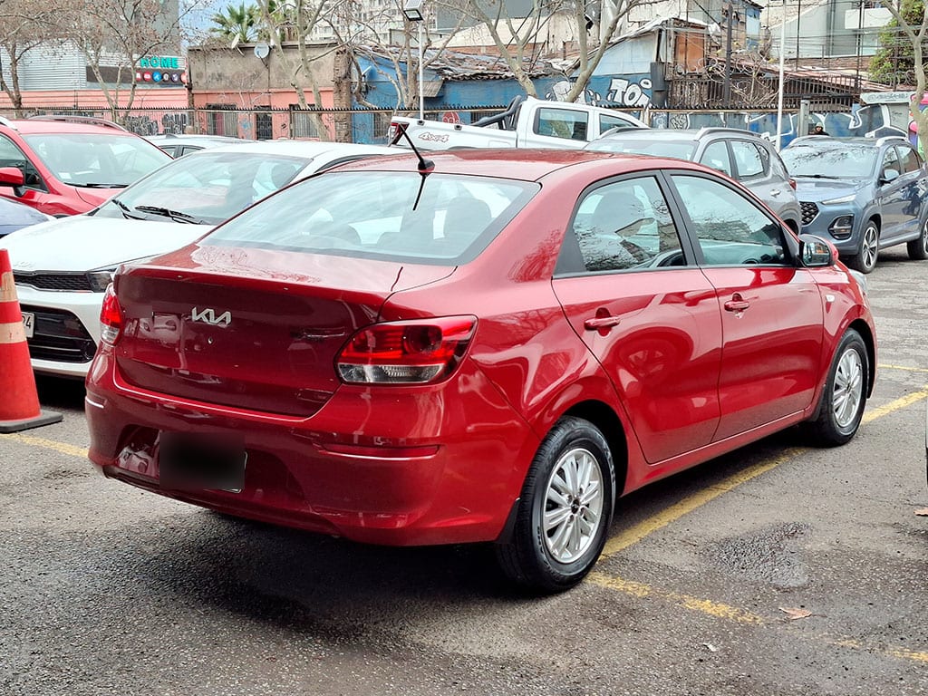 Kia Soluto 1.4 Lx año 2024