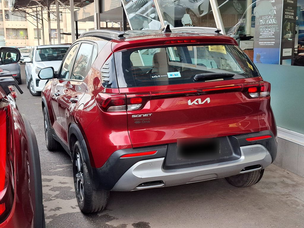 Kia Sonet Ex 1.5l 6mt Full año 2022