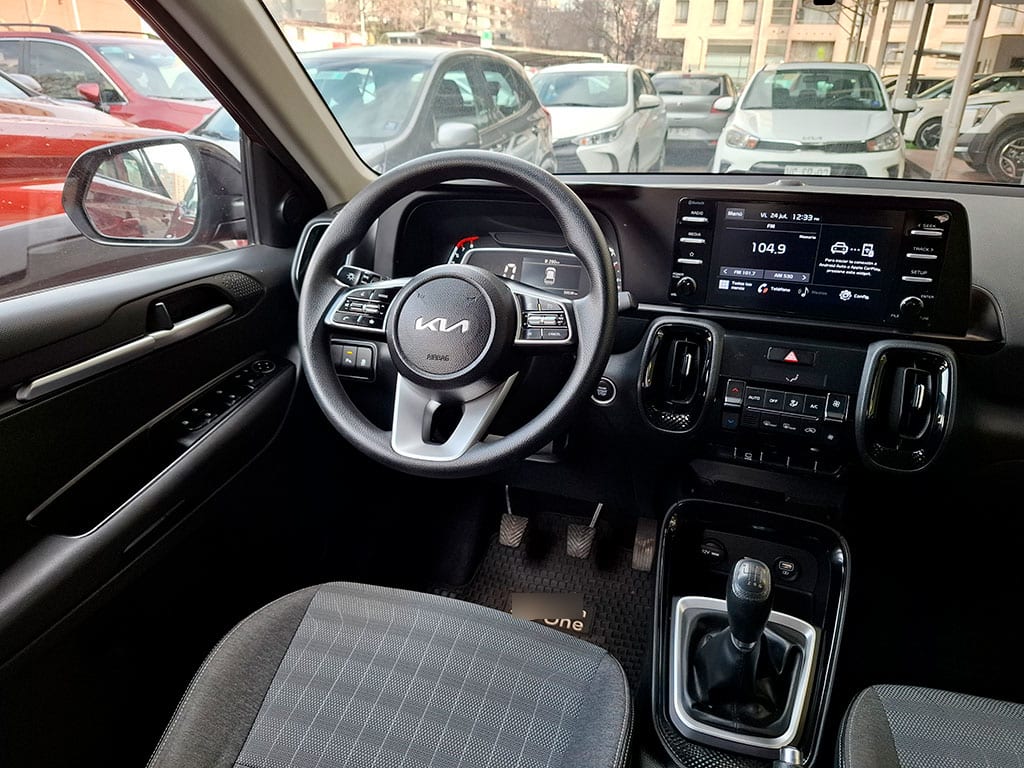 Kia Sonet Ex 1.5l 6mt Full año 2022