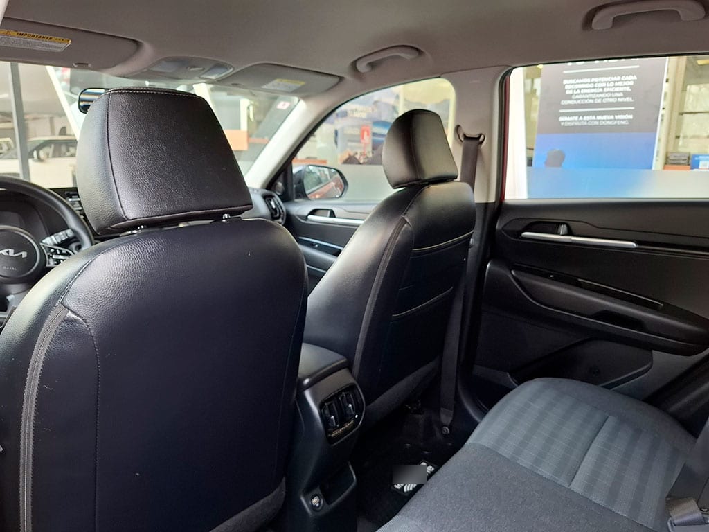 Kia Sonet Ex 1.5l 6mt Full año 2022