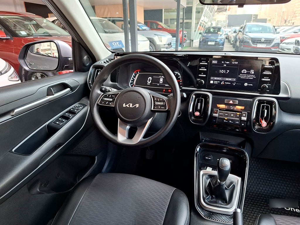 Kia Sonet Ex 1.5l 6mt Ri Full año 2024