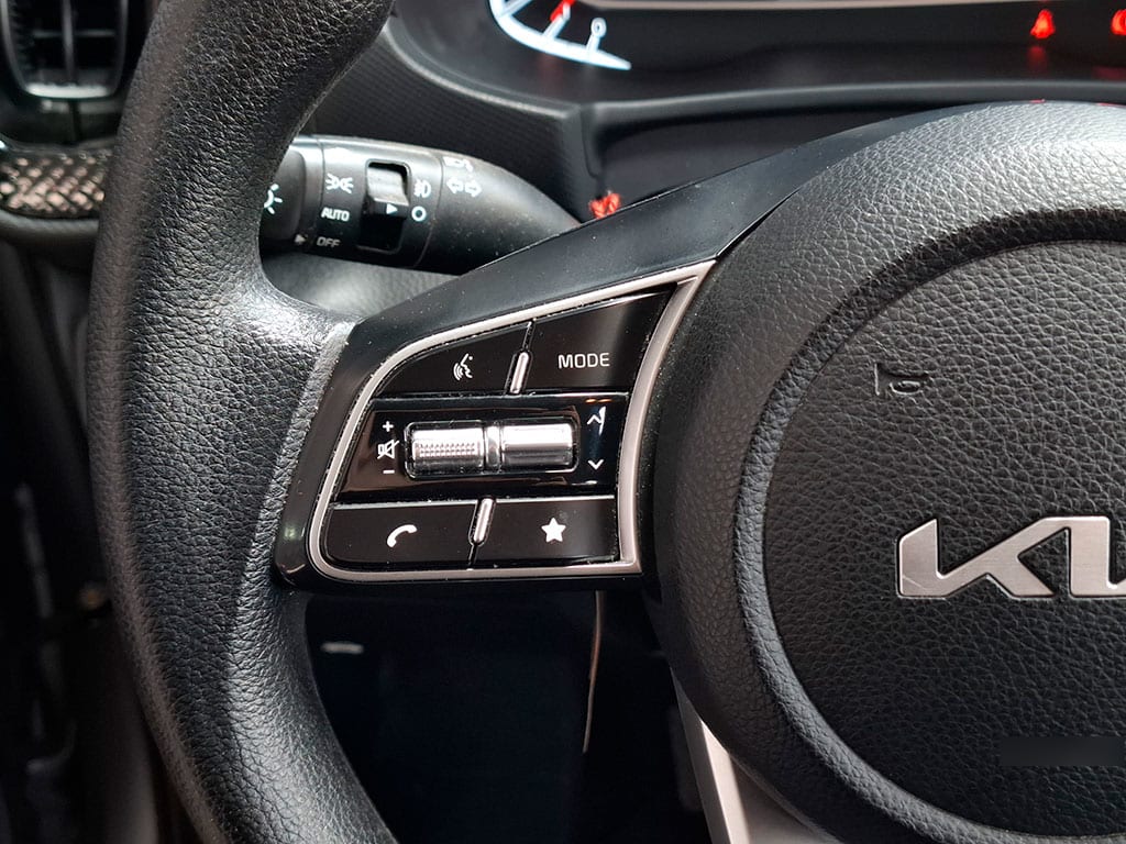 Kia Sonet Ex 1.5l 6mt Ri Full año 2024