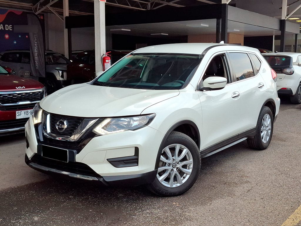 Nissan X-Trail 2.5 Sense año 2022