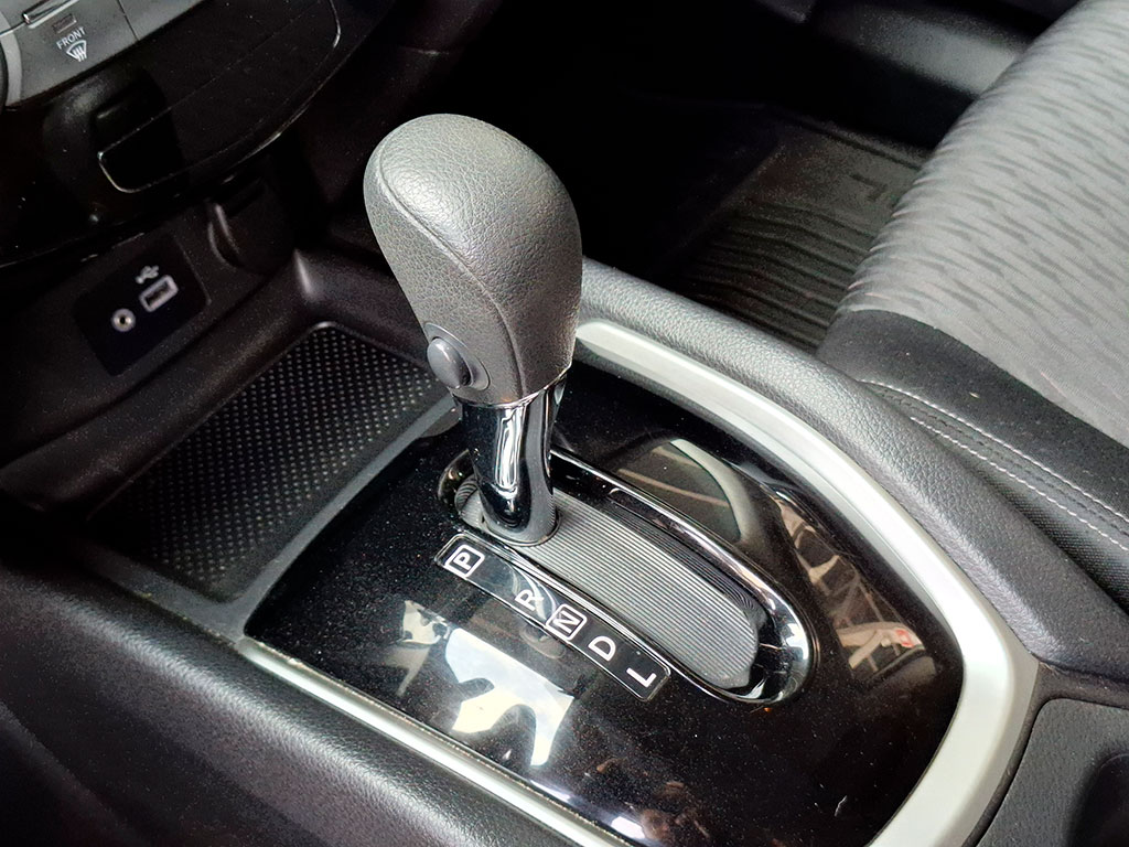 Nissan X-Trail 2.5 Sense año 2022